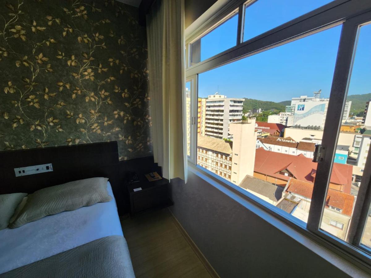 Hotel Europa Blumenau Dış mekan fotoğraf